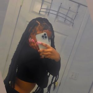 Meet your Posher, Mari